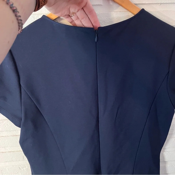 Brooks Brothers Navy Blue Embroidered Floral Knee Length Dress, Women’s Size 8 - Picture 7 of 9